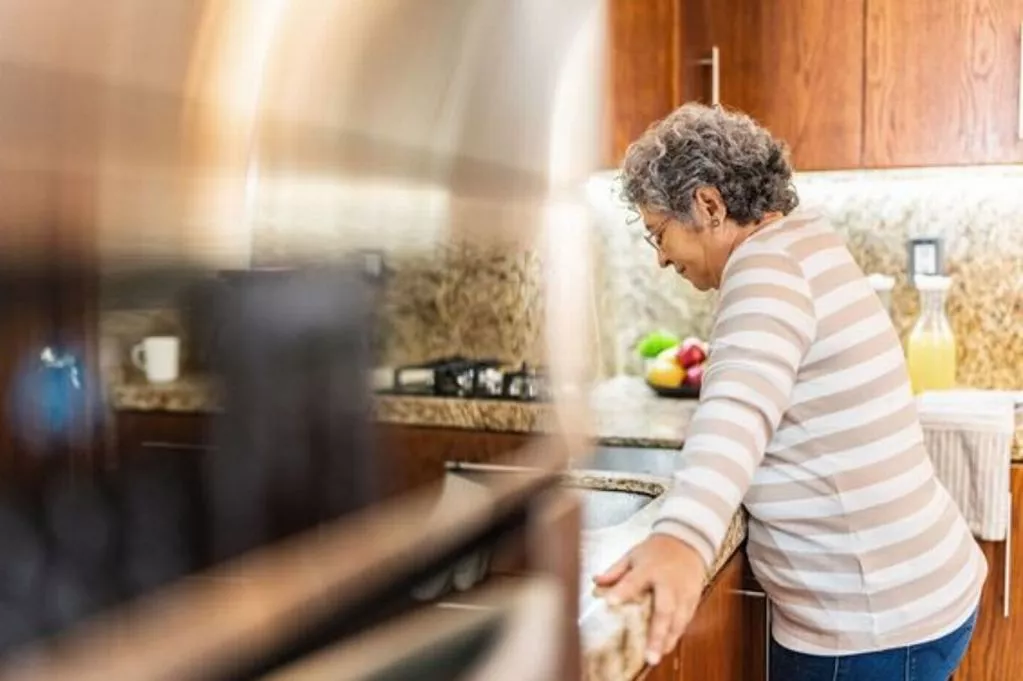 State Pensioners Urged to Switch to Save Money